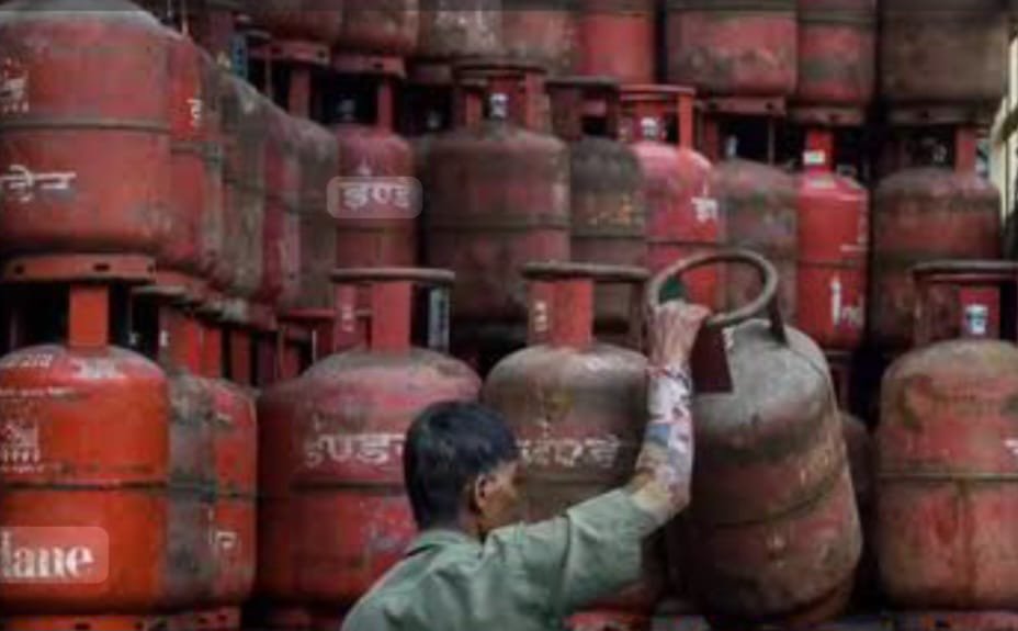 टिहरी गढ़वाल में घरेलू एलपीजी गैस की प्राप्ति एवं वितरण की स्थिति सामान्य बनी