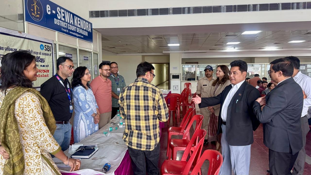 जिला देहरादून में एक ही दिन में राष्ट्रीय लोक अदालत में 908 मामलों का निस्तारण