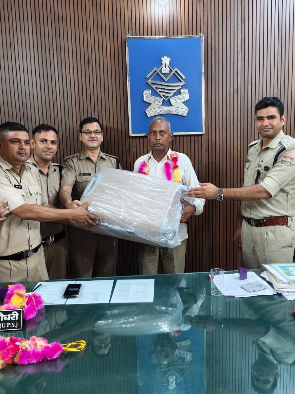 लगभग 39 वर्ष की उत्कृष्ट एवं समर्पित सेवा के उपरांत होमगार्ड जवान श्री सत्यपाल हुए सेवानिवृत्त