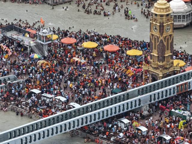 शनिवार को शाम तक 55 लाख 40 हजार शिवभक्त जल लेकर अपने गंतव्य को कर चुके प्रस्थान