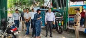 कुंभ मेला तैयारियों को लेकर मेलाधिकारी ने किया शहर के विभिन्न क्षेत्रों का निरीक्षण