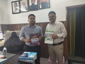 एक पुस्तक दान करें, ज्ञान का वृक्ष लगाएं’ अभियान को मिल रहा लगातार सहयोग