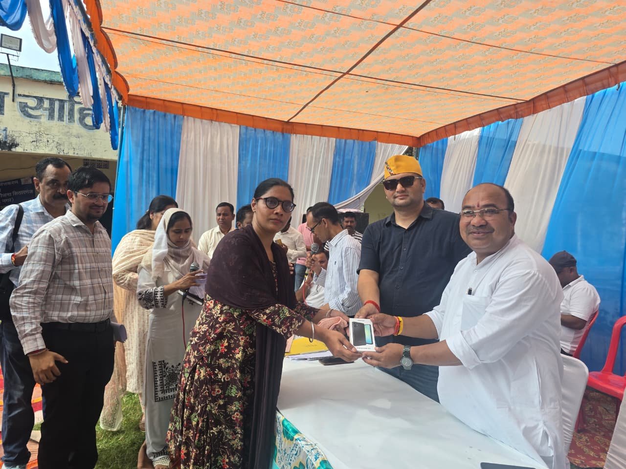 नानकमत्ता के गुरुनानक इंटर कालेज नानकमता में बहुउद्देशीय शिविर आयोजित