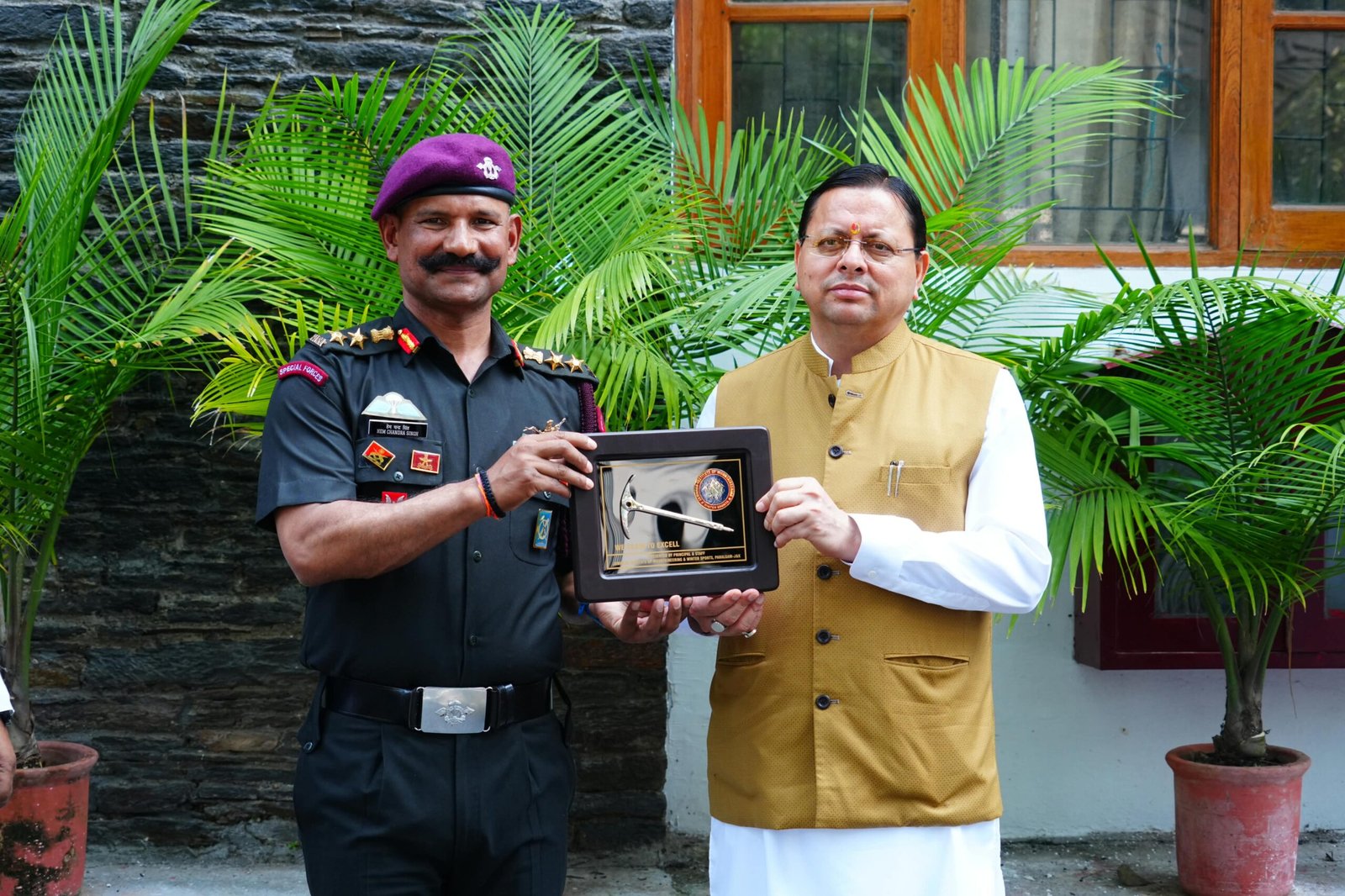 पर्वतारोहियों का साहस, अनुशासन और टीम भावना युवाओं के लिए प्रेरणादायी: मुख्यमंत्री