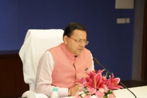 बुद्धिजीवियों से संवाद में मुख्यमंत्री ने साझा की उत्तराखण्ड के विकास की प्राथमिकताएं