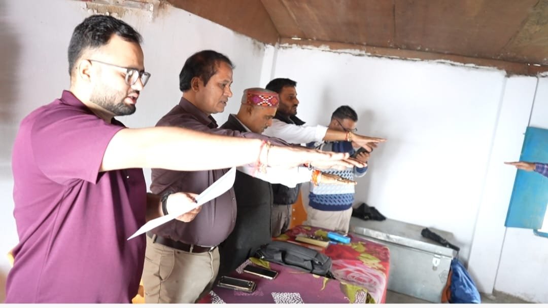 रेड अलर्ट के चलते केदारनाथ धाम यात्रा दो दिन के लिए स्थगित, मौसम सामान्य होने पर फिर शुरू होगी यात्रा