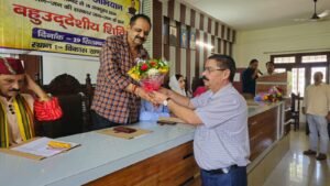 सेवा संकल्प अभियान “जन-जन की सरकार, जन-जन के द्वार” के अंतर्गत विकास खंड सभागार नारसन में आयोजित बहुद्देशीय शिविर में 755 नागरिकों ने शिविर का लाभ उठाया