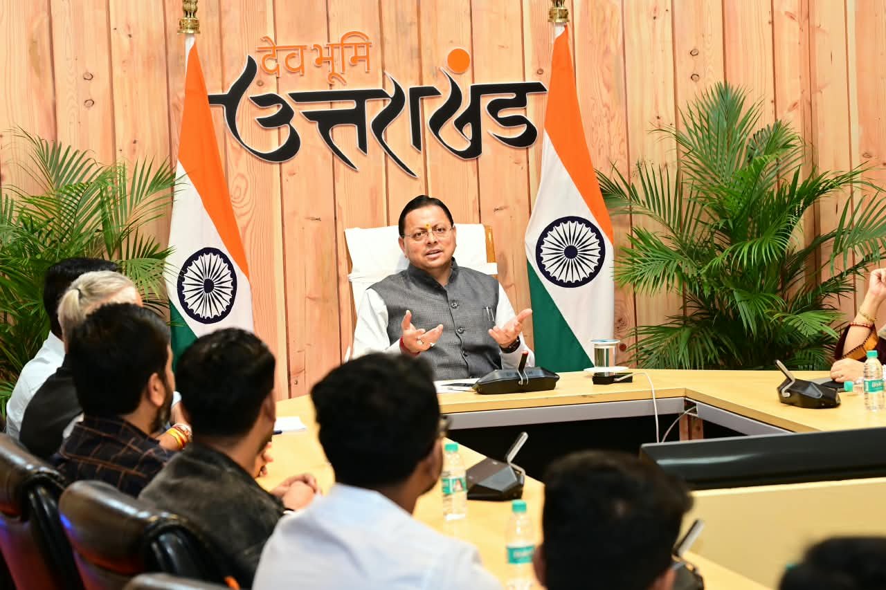 हरियाणा के युवाओं ने मुख्यमंत्री धामी से साझा किए उत्तराखण्ड भ्रमण के अनुभव