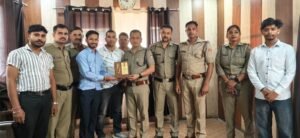 गांधी जयंती के शुभ अवसर पर पथरी पुलिस के सहयोग से स्वैच्छिक रक्तदान शिविर का आयोजन