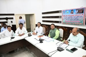 गो संरक्षण एवं संवर्धन के लिए सभी अधिकारी एवं सामाजिक संगठन आपसी समन्वय के साथ करें कार्य