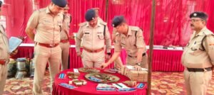 पूर्व निर्धारित समयानुसार कोतावाली ज्वालापुर पहुंचे एसपी सिटी दीपक सिंह
