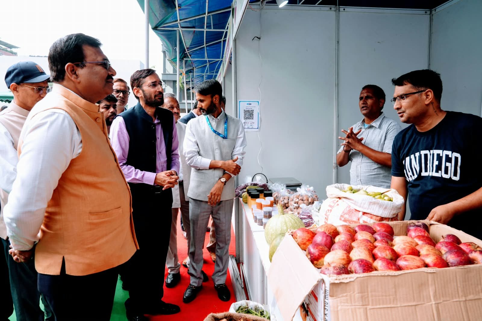 मुख्य सचिव ने किया नाबार्ड द्वारा आयोजित सेब महोत्सव 3.0 का शुभारम्भ