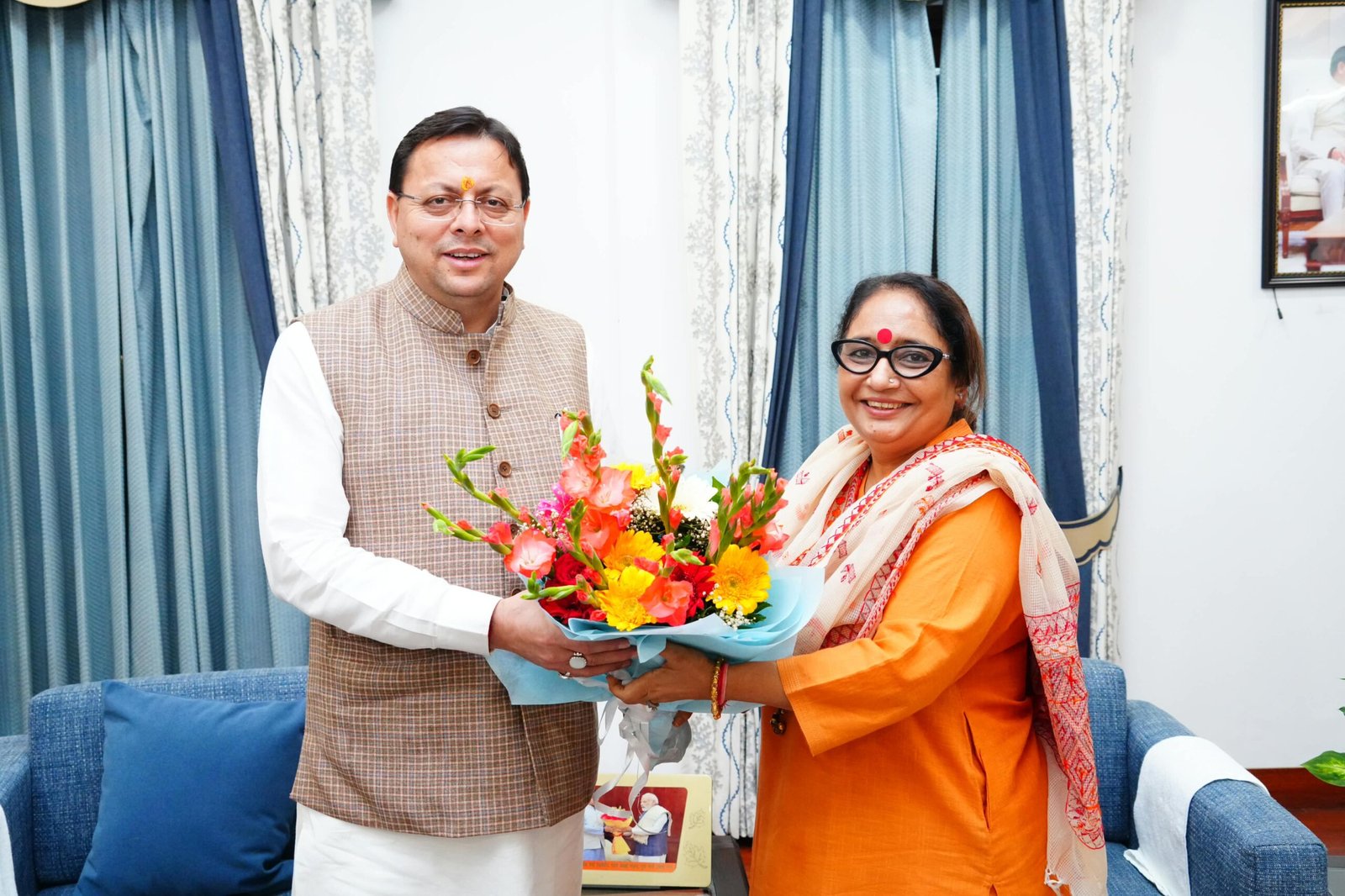 मुख्यमंत्री श्री पुष्कर सिंह धामी से मुख्यमंत्री आवास में विधानसभा अध्यक्ष श्रीमती ऋतु खंडूड़ी भूषण ने भेंट की